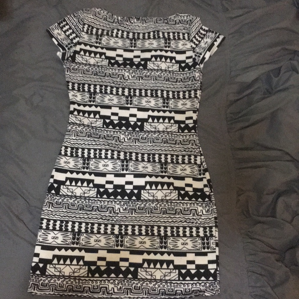 Body-Con Dress - Picture 2 of 5